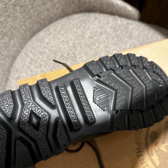 Palladium Pampa Hi HTG Supply Boots in Olive Night ASO Kate Middleton - Picture 7 of 10